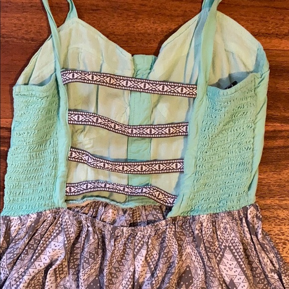 Summer dress - Picture 4 of 5